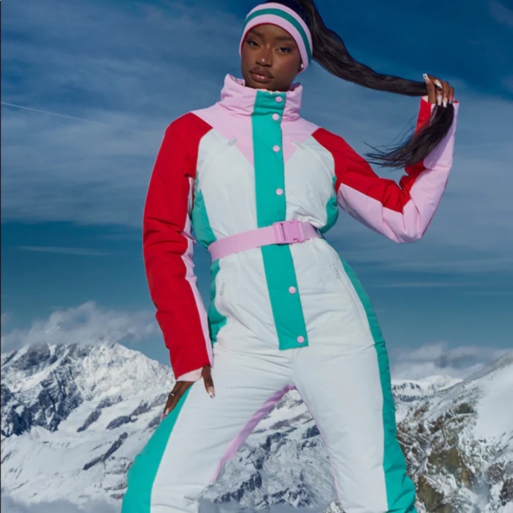 PRETTYLITTLETHING SKI Red Retro Fit And Flare Snow Suit